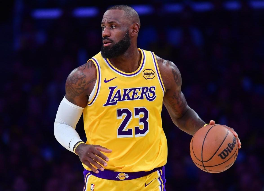 金年会平台-詹姆斯是20岁、30岁以前历史总得分王!锁定40岁以后总得分王!